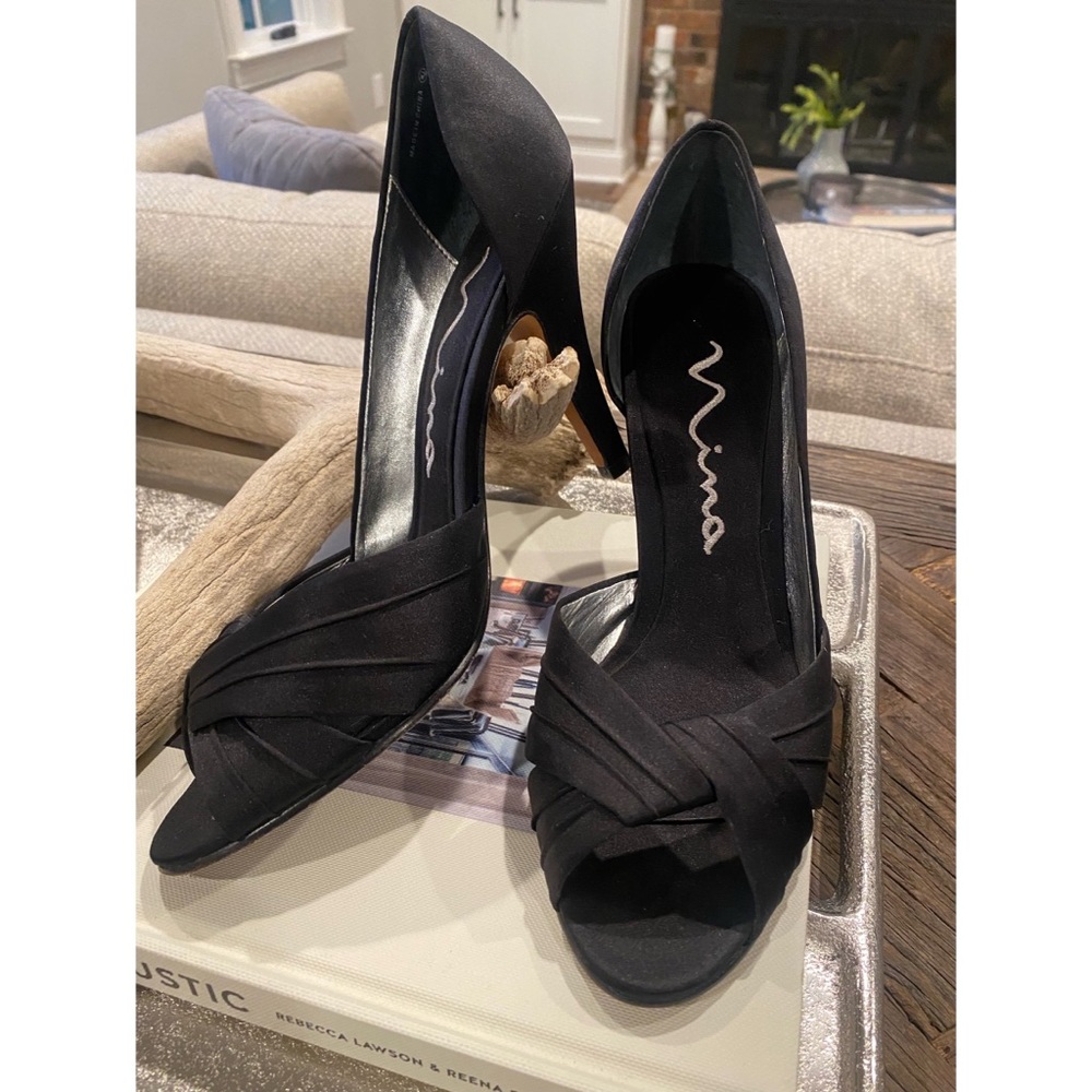 Nina Satin Black Peep Toe Pump Size 7.5
